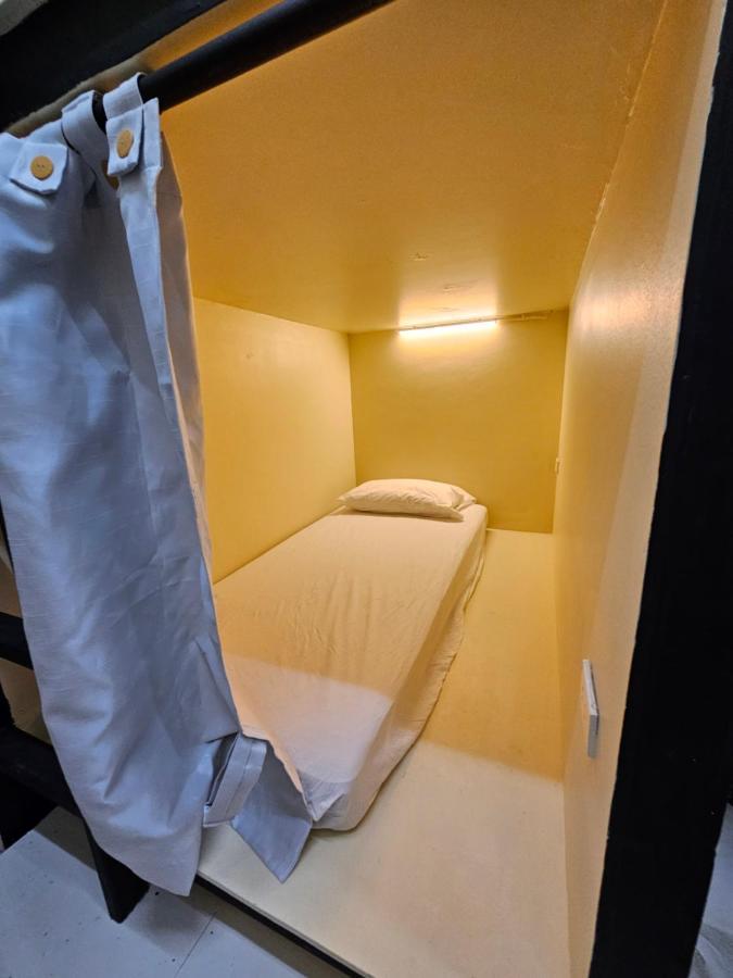 Luca Hostel Bangkok Ngoại thất bức ảnh