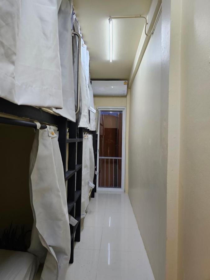 Luca Hostel Bangkok Ngoại thất bức ảnh