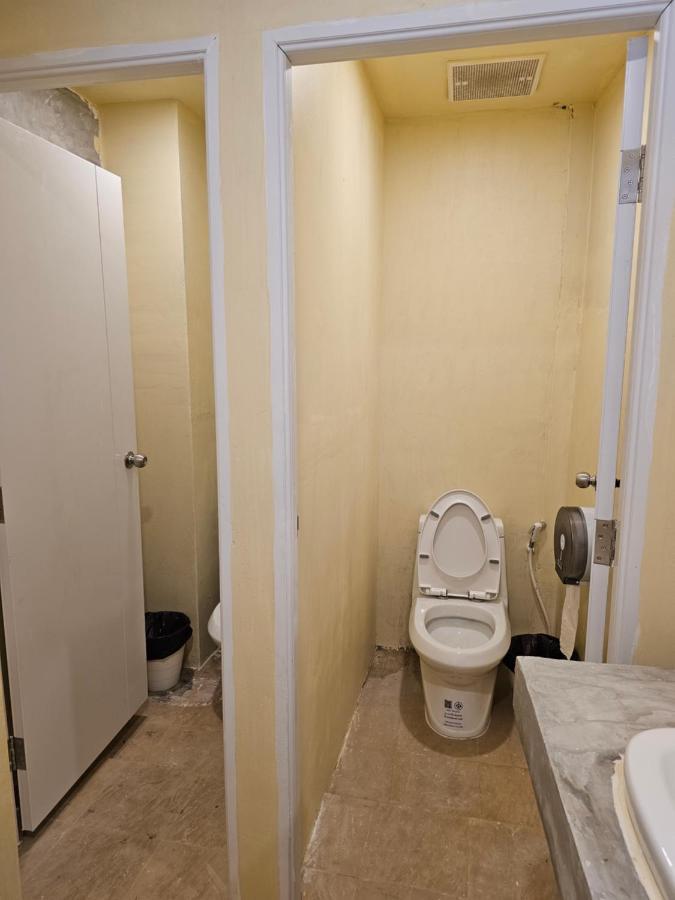 Luca Hostel Bangkok Ngoại thất bức ảnh
